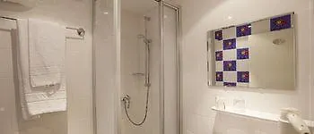 **  Hotel Lux Munique Alemanha